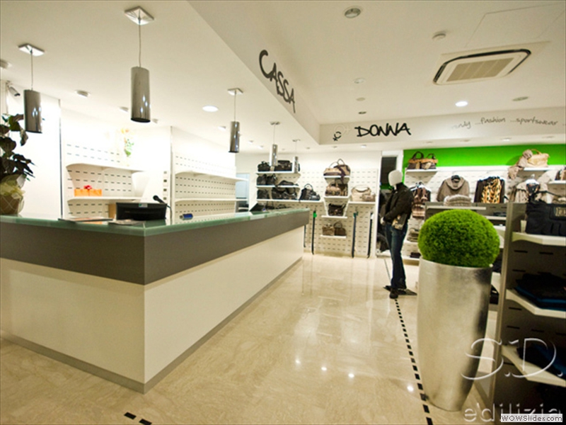 Centro Market
